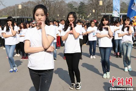 女子住进精神卫生中心8年难出院